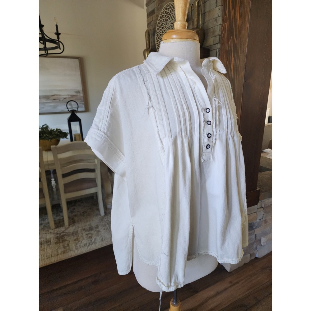 We The Free Free People Ivory Pintuck Distressed Short Sleeve Blouse Small